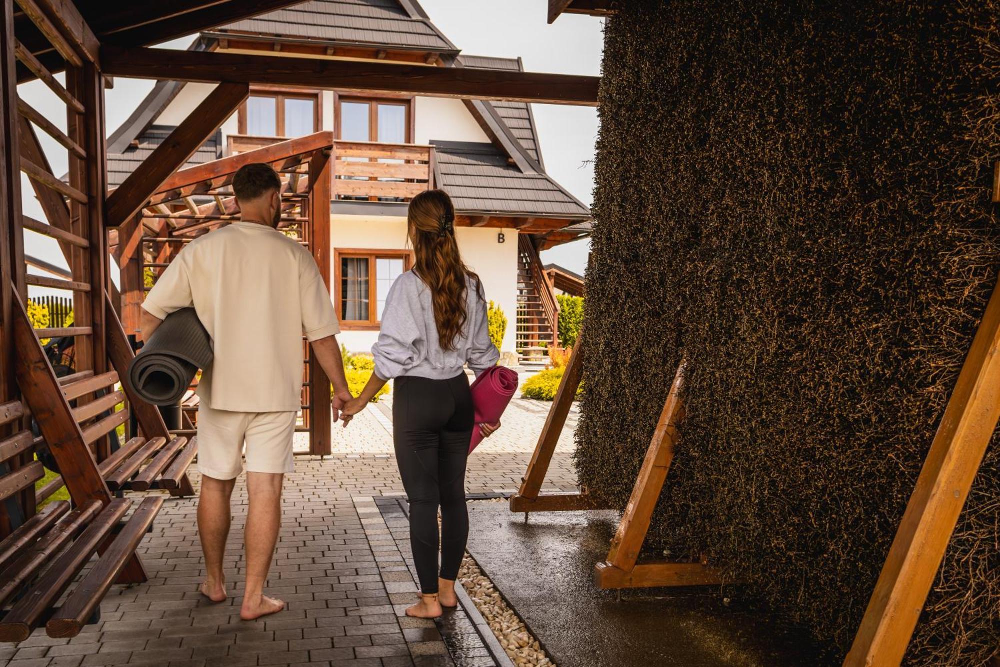 Przy Termach Domki Pokoje Apartamenty シャフラリ エクステリア 写真