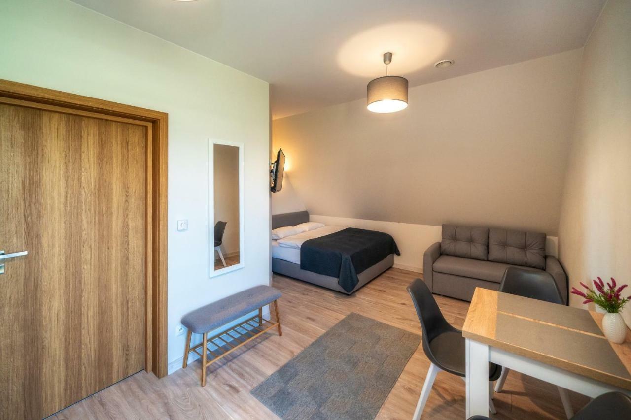 Przy Termach Domki Pokoje Apartamenty シャフラリ エクステリア 写真
