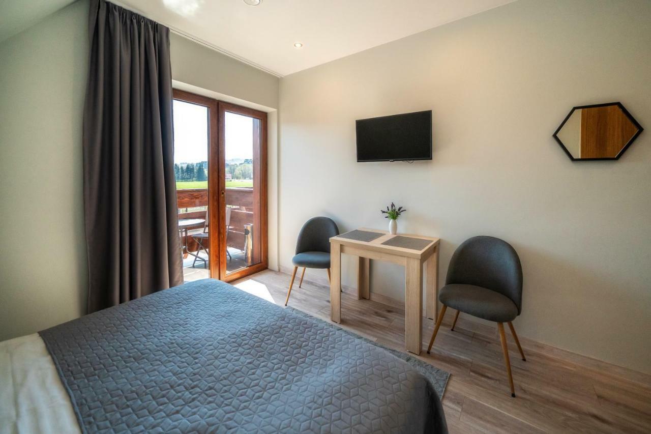 Przy Termach Domki Pokoje Apartamenty シャフラリ エクステリア 写真