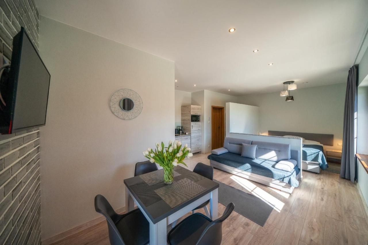 Przy Termach Domki Pokoje Apartamenty シャフラリ エクステリア 写真